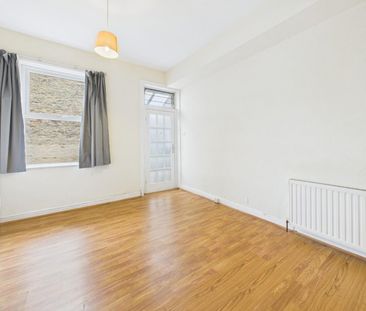 1 bedroom Flat To Let Total Size: 1184 SQ FT - Photo 1