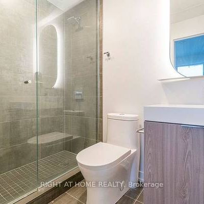 Yonge/Finch-Bright Modern 1Bdrm + Den 1Bath - Photo 4