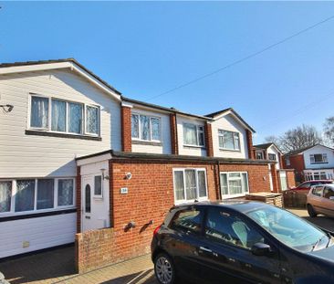 Wingfield Close, New Haw, Addlestone, Surrey, KT15 3BX - Photo 6