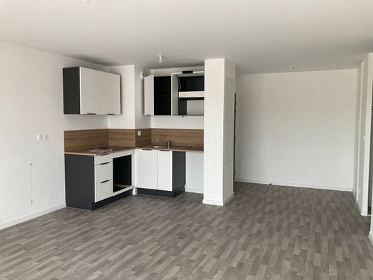 Location Appartement 3 pièces 65m² - Photo 1