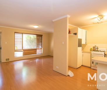 IMMACULATE 2 x 1 ATTADALE VILLA IN GREAT LOCATION - Photo 4