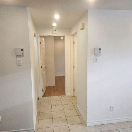 logement 3 1/2 a louer - Photo 4