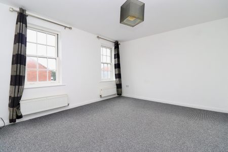 3 bedroom Town House to let - Photo 5