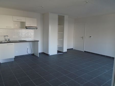 Location Appartement 3 pièces 62m² MONTPELLIER 34080 - Photo 2