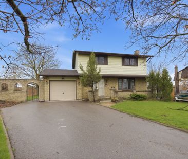 For Lease - 536 Lisbon Court, Oshawa, Ontario - Photo 6