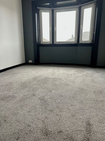 3 Bed Flat, Croftend Avenue, G44 - Photo 2