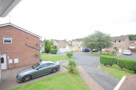 3 bedroom detached house to rent - Photo 5