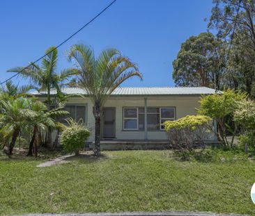 44 St Johns Drive, Croudace Bay NSW 2280 - House For Rent | Domain - Photo 6