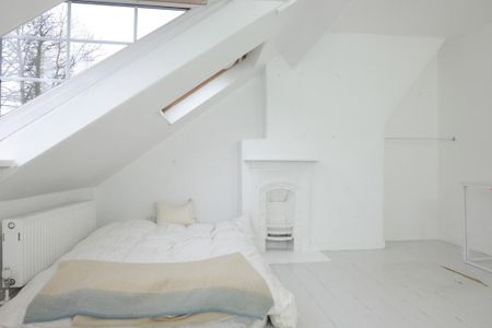 4 bedroom semi-detached house to rent - Photo 5