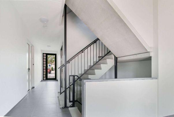 Sint Bavostraat, Rijsbergen, Nederland - Photo 1