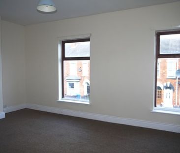 Newly refurbished 4 bed house - Photo 1
