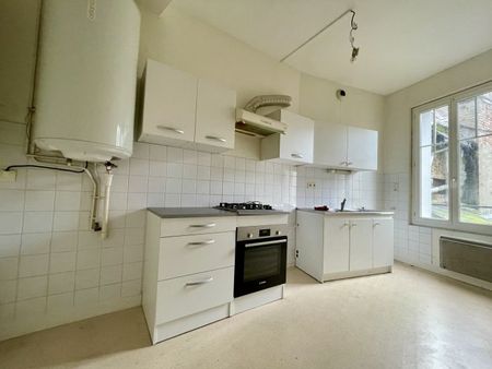 Location Appartement 3 pièces 60m² USSEL 19200 - Photo 4