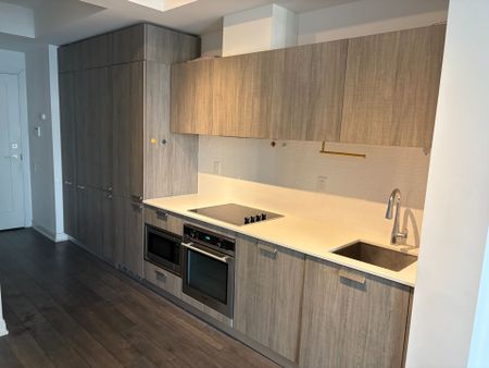 For Lease - 50 Charles Street Unit# 3908, Toronto, Ontario - Photo 5