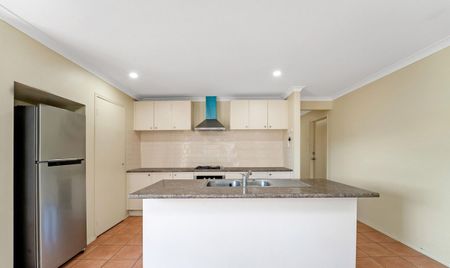 Property in a Prime Location! - Photo 5