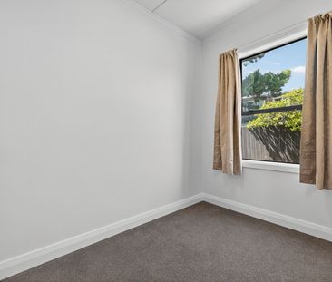 Character-Filled 4 Bedroom Home - One Block from the Beach! - Photo 1