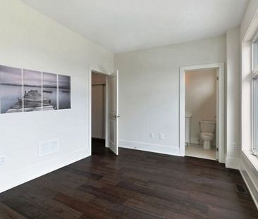 For Lease - 727 Ebony Avenue, Mississauga, Ontario - Photo 6