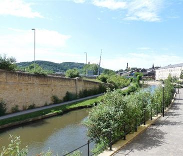 2 bedroom Flat To Let - Photo 4