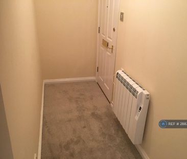 2 bedroom flat to rent - Photo 6