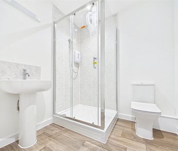 Phoenix Court, Hawkins Road, Colchester, CO2 8ZE - Photo 1