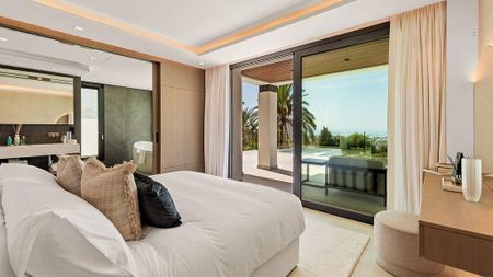 4 bedroom luxury Villa for rent in Los Flamingos, Spain - Photo 5