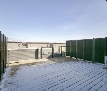 For Lease - 3556 Colonial Drive Unit# 4, Mississauga, Ontario - Photo 4