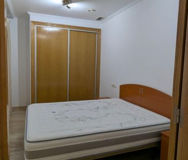 Piso de alquiler en De la Torre, Plaza Crevillente - Antiguos Juzga... - Photo 3
