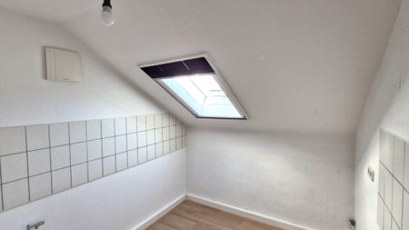 Zentrale Lage mit sehr guter Anbindung an ÖPNV - Foto 5