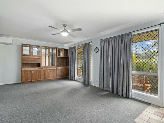 A Smart Move for Family Living - Photo 1