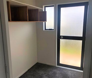 Unit 2, 45 Templeton Place, Clendon Park, Auckland - Photo 6