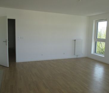 Location Appartement 3 pièces 64m² ORLEANS 45000 - Photo 5