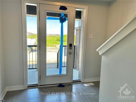 For Lease - 623 QUILTER Row, Stittsville - Munster - Richmond, Ontario - Photo 5
