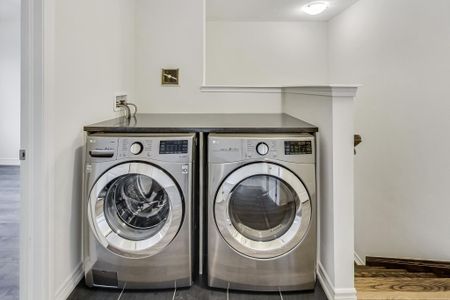 For Lease - 10 Goldeye Street, Whitby, Ontario - Photo 3