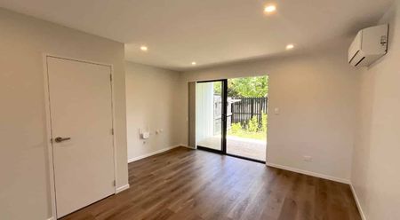 Easy Maintenance 3-Bedroom Townhouse - Photo 2