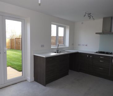 Highfield Avenue, Langwith Junction, Mansfield - Photo 3