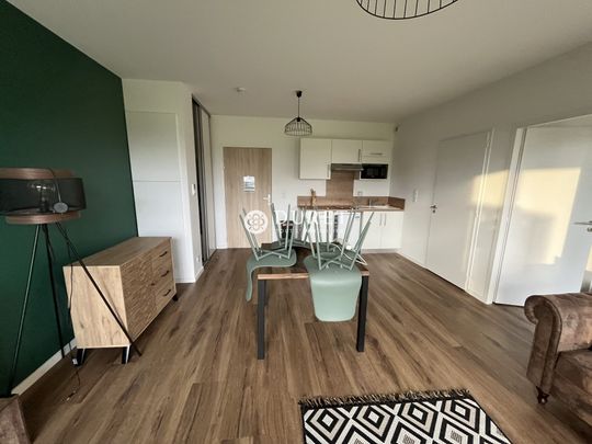 Location Appartement 2 pièces 45m² LES HERBIERS 85500 - Photo 1