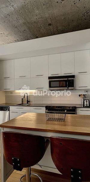 Condo Loft, Style Industriel, Proche du Marché Atwater - Photo 1