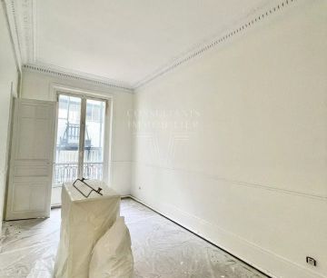 Appartement • Legendre-Lévis - Photo 1