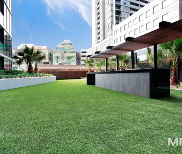 414/39 Coventry Street, Southbank - Photo 2