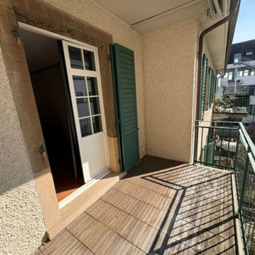 2.5 Zimmer, 122 m², 3. Stock - Photo 1
