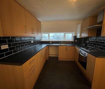 Cranham Houses, St. Dials, Cwmbran, NP44 - Photo 2