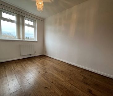 Manse View, Motherwell, ML1 - Photo 3