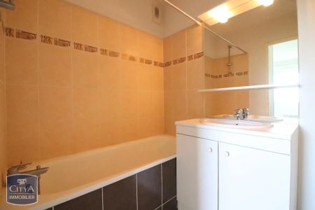 Appartement à louer 3 pièces 57.91m² - Photo 2