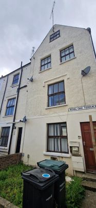2 bedroom ground floor maisonette to rent - Photo 1