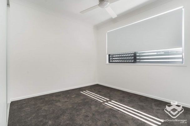 Be quick to secure this near new 4 bedroom townhouse situated in a quiet complex, close to public transport & amenities.isting - Photo 1