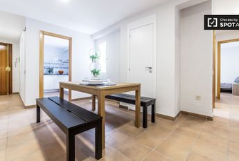 valencia, Valencian Community 46021