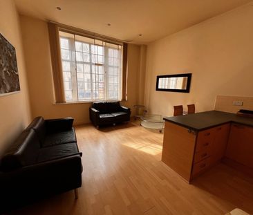 1 Bed Flat, Eastgate, LS2 - Photo 3