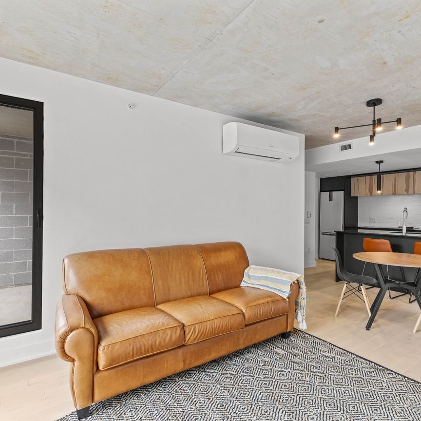 1220 Boul. René Lévesque E., Montréal (Ville-Marie), QC H2L - Photo 1