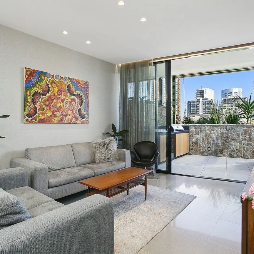 504/61 Atchison Street, Crows Nest. - Photo 1