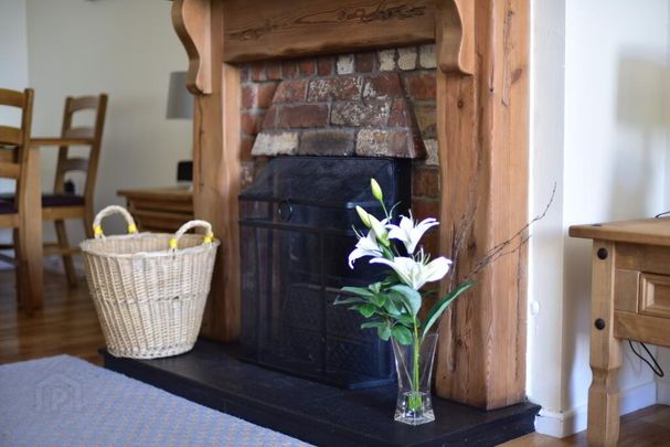 4 Brookvale Terrace (Student Let), Portrush, BT56 8EY - Photo 1