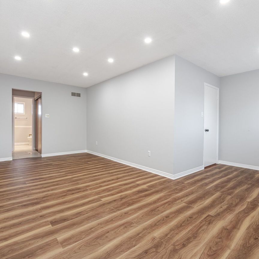 For Lease - 2015 Shay Drive Unit# Upper LVL, Pickering, Ontario - Photo 1